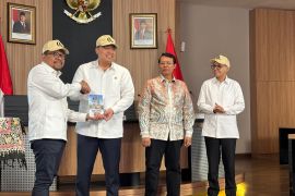 Indonesia launches 2026 welfare guide to improve access