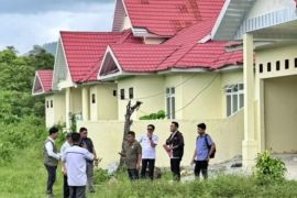 Pemkab-Buol distribusikan sarana prasarana dukung operasional BLK