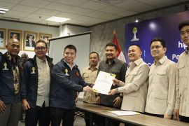 Anthony Leong ambil pendaftaran calon Ketua Umum HIPMI Pusat