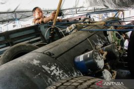 Terpopuler: Tiga jaksa diduga peras Camat Pajo, petenis Janice Tjen, hingga Lanal Mataram amankan benda asing