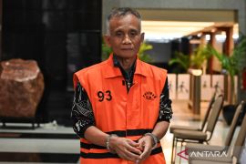 Teror di kasus Ade Kunang, KPK Koordinasi dengan LPSK usai rumah saksi dibakar