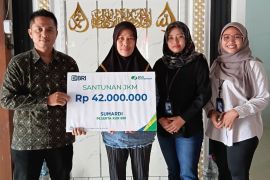 Debitur KUR mikro di Kabupaten Pati memperoleh santunan kematian