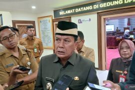 Guna hemat BBM, Bupati Tangerang dorong ASN manfaatkan kendaraan umum