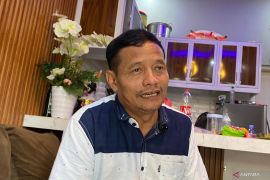 Pengrajin keripik tempe di Jaksel naikkan harga imbas lonjakan kedelai