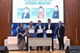 Valbury Asia Futures-JFX gandeng Ubaya edukasi perdagangan berjangka