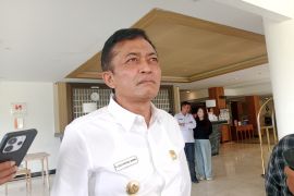 Bupati Lombok Tengah ajak warga sukseskan sensus ekonomi 2026