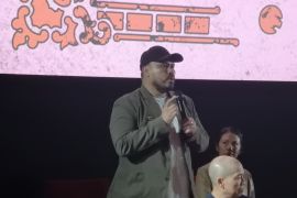 Joko Anwar hadapi fobia lubang pada poster "Ghost in the Cell"