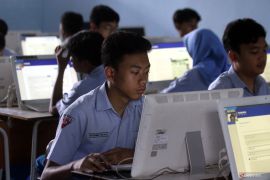 Pelaksanaan TKA jenjang SMP Sederajat di Malang