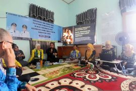 Kolaborasi Disdukcapil Kalsel-Tapin percepat layanan desa