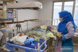 Benarkah bayi WNI otomatis jadi peserta aktif BPJS? Simak penjelasannya