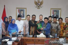 Wagub Maluku dukung pengembangan energi terbarukan berbasis koperasi