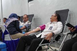 Ditjenpas Aceh kumpulkan puluhan kantong darah