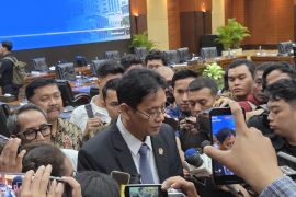 Purbaya mempercepat pembukaan lowongan kerja Bea Cukai buat lulusan SMA