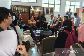 Satgas MBG Cianjur menyidak SPPG terkait video viral menu MBG tak layak