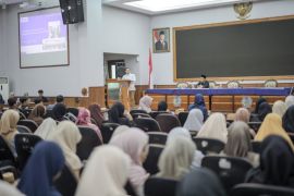 Mahasiswa penerima beasiswa kader UMS ditekankan jadi kader unggul dan berkemajuan