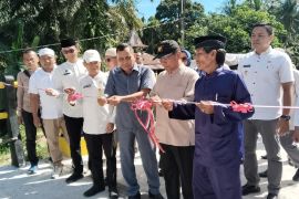 Pemkab Padang Pariaman resmikan enam jembatan hasil efisiensi anggaran