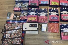 Polisi tangkap wanita pengedar ribuan "liquid etomidate"