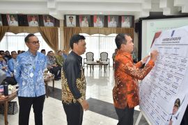 Bupati HSS tekankan percepatan penyelesaian program pembangunan