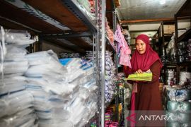 Harga plastik di Palangka Raya melonjak usai Idul Fitri