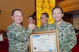 Lima satuan kerja di TNI meraih predikat WBK