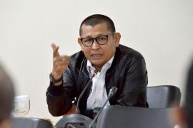 Politkus Lukmanul Hakim puji kebijakan Presiden Prabowo jaga harga BBM nasional