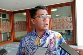 Sebanyak 500 rumah ibadah di Lombok Tengah mendapat layanan air gratis