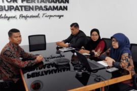 Upaya tingkatkan SDM, Kantor Pertanahan Pasaman ikuti bimtek penanganan akses reformasi agraria melalui zoom