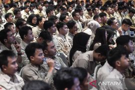 Rapat koordinasi dan evaluasi program MBG di Tasikmalaya