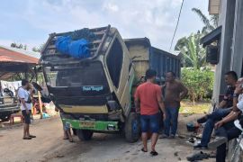 Polres Simalungun ungkap jaringan penggelapan dump truck, pelaku buron satu bulan