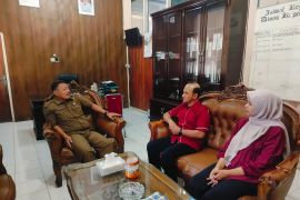 Disdukcapil Agam gandeng RS-Puskesmas terbitkan administrasi kependudukan