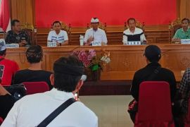 Bupati Badung pastikan sentra kompos di Sangeh hanya sementara