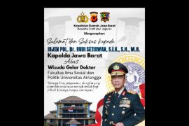 Sah! Kapolda Jabar Irjen Pol Rudi Setiawan Resmi Raih Gelar Doktor dari Unair