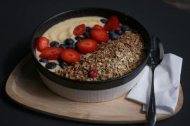 Bijak pilih topping agar yoghurt tetap jadi camilan sehat