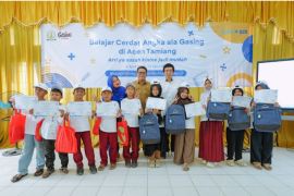 Pulihkan semangat belajar siswa, Bakti BCA gelar pelatihan matematika menyenangkan ala GASING di Aceh Tamiang