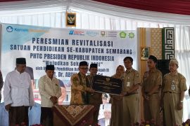 Mendikdasmen: Revitalisasi sekolah tambah 60.000 unit tahun ini