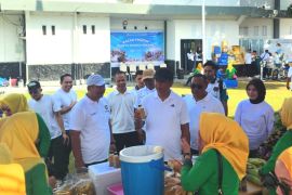 Hasil karya WBP ditampilkan dalam Hari Bhakti Pemasyarakatan Gorontalo