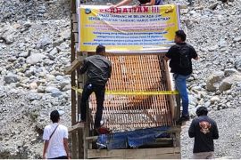 Polda Sulteng tertibkan aktivitas PETI di Parimo