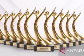 PLN Group sabet 46 PROPER emas dan hijau 2025 KLH