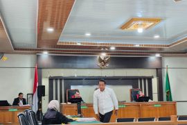 Sidang perintangan penyidikan SPPD DPRD Pekanbaru, sekwan dan dua anggotanya jadi saksi