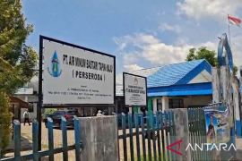 PDAM Tapin rutin bersihkan pipa jaga kualitas air