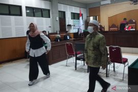 Mantan pejabat BPN dituntut 1,5 tahun berkaitan korupsi tanah