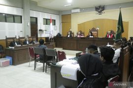 Suhaimi menyampaikan tawaran Rp150 juta tiga terdakwa ke Abdul Rahim