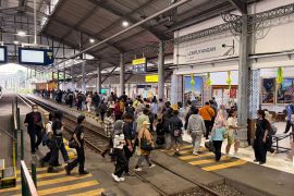 Kereta ekonomi kerakyatan layani 18.096 penumpang dalam 1 bulan beroperasi