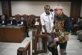 Eks Direktur Pertamina hadapi sidang vonis kasus korupsi LNG hari ini