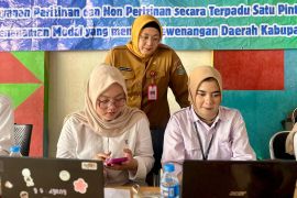 Pemkab Tangerang dorong pedagang pasar bertransformasi ke sistem digital