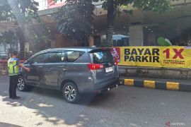 Jaksel imbau warga tak beri tip, hentikan parkir liar di Blok M