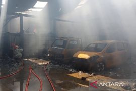 Gudang Instalasi PDAM Cirebon Terbakar, 5 Mobil Pemadam Diterjunka