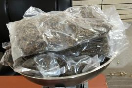 Polisi tangkap dua pengedar ganja di Abepura beserta bukti 14 paket siap edar