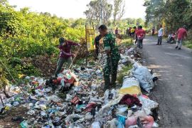 Gerakan Indonesia ASRI, TNI-Polri di Bangka Selatan gelar aksi bersih lingkungan