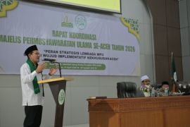 Dek Fadh harap ulama Aceh bimbing umat di tengah perubahan zaman